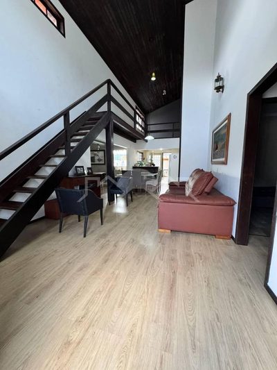 Casa, 4 quartos, 213 m² - Foto 5