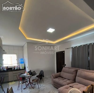 Casa, 3 quartos, 72 m² - Foto 3