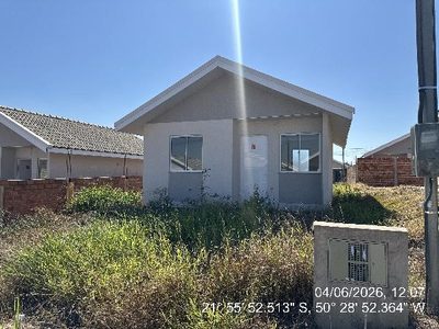 Casa, 2 quartos, 200 m² - Foto 1