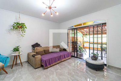Casa, 3 quartos, 185 m² - Foto 1