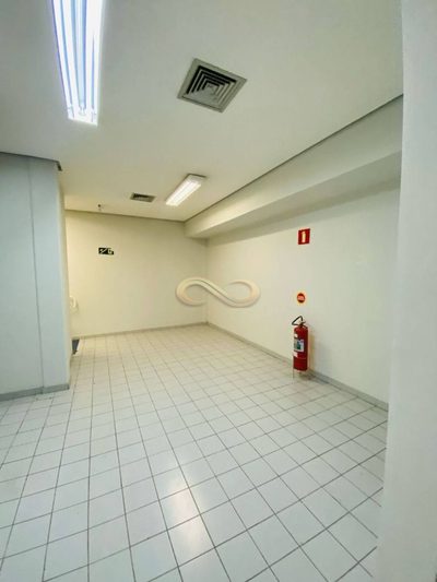 Loja-Salão, 350 m² - Foto 2