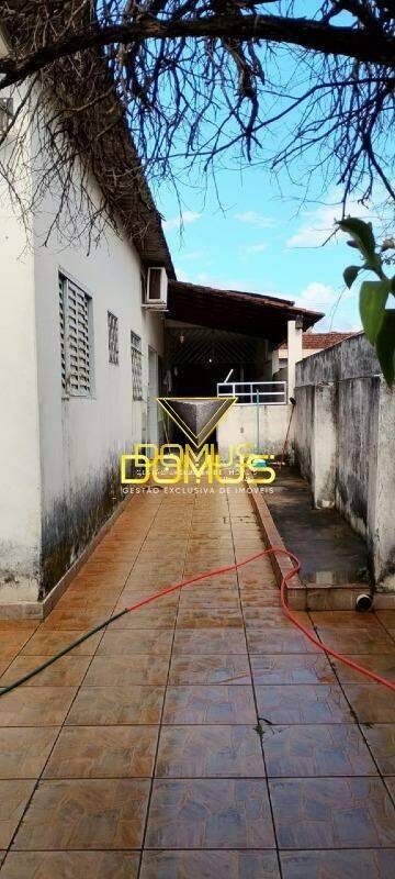 Casa, 4 quartos, 128 m² - Foto 1