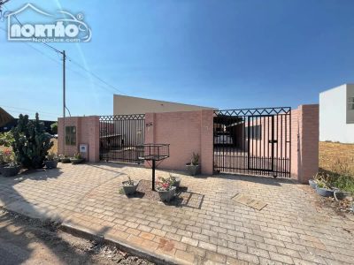 Casa, 2 quartos, 184 m² - Foto 2