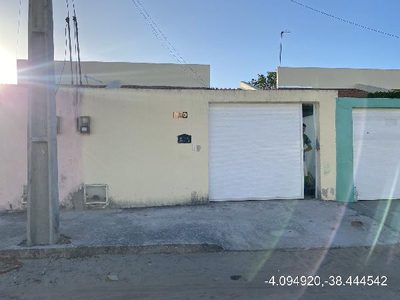 Casa, 2 quartos, 370 m² - Foto 1