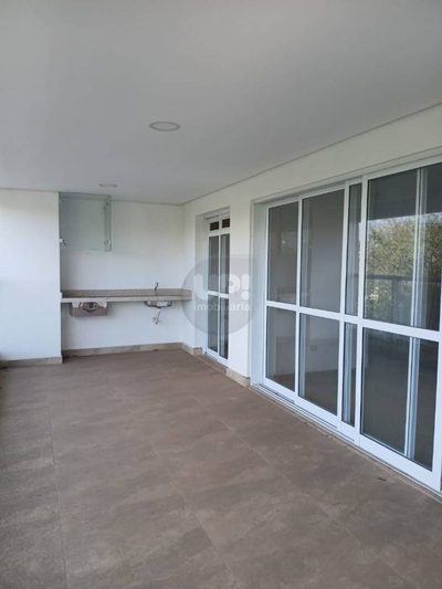 Apartamento, 3 quartos, 140 m² - Foto 1