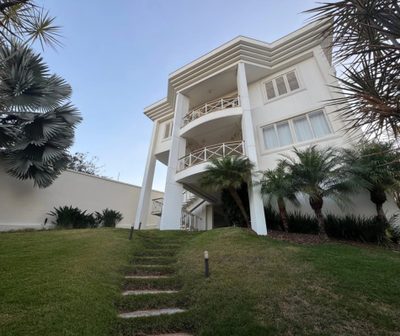 Casa, 4 quartos, 650 m² - Foto 1