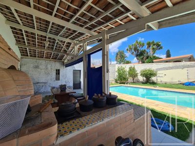 Casa, 4 quartos, 320 m² - Foto 1