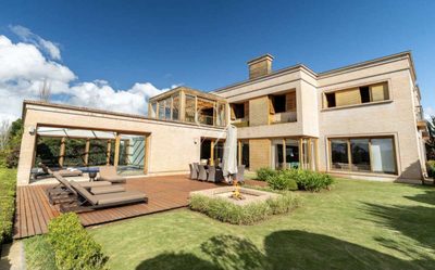 Casa, 6 quartos, 950 m² - Foto 2