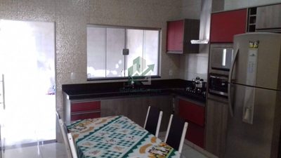 Casa, 3 quartos, 170 m² - Foto 1