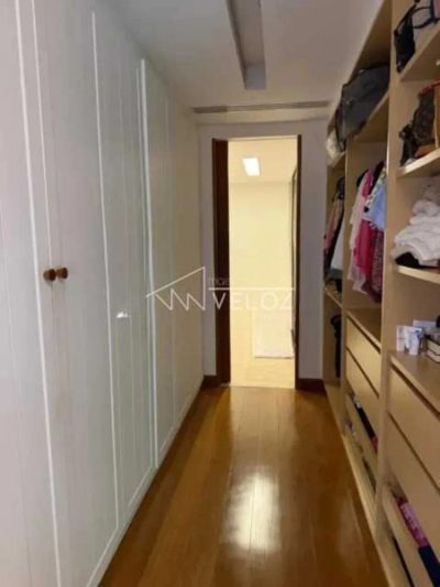Apartamento, 3 quartos, 256 m² - Foto 1