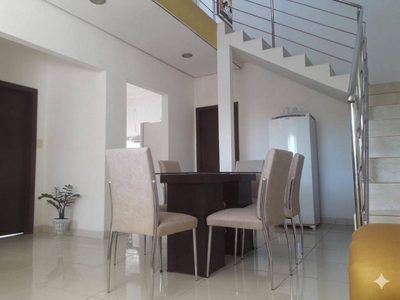 Sobrado, 3 quartos, 182 m² - Foto 2