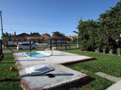 Casa, 4 quartos, 209 m² - Foto 2