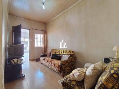 Casa, 2 quartos, 60 m² - Foto 1