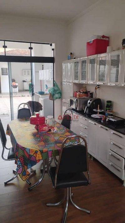 Casa, 4 quartos, 298 m² - Foto 3