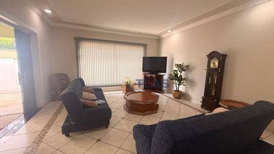Casa, 3 quartos, 214 m² - Foto 4