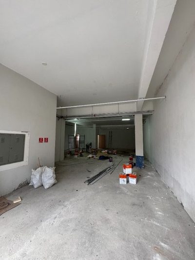 Loja-Salão, 133 m² - Foto 1