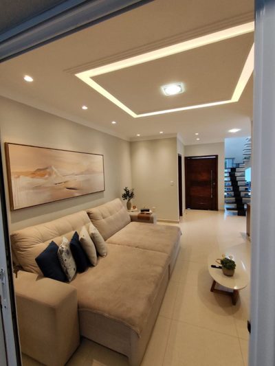 Sobrado, 3 quartos, 335 m² - Foto 1