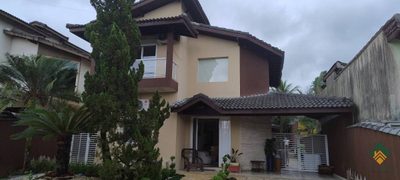 Sobrado, 4 quartos, 270 m² - Foto 1