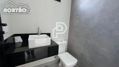 Casa, 5 quartos, 162 m² - Foto 3