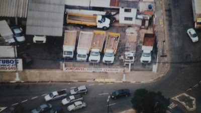 Loteamento e Condomínio, 630 m² - Foto 2