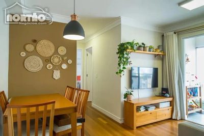 Casa, 2 quartos, 53 m² - Foto 1