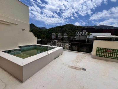 Cobertura, 3 quartos, 222 m² - Foto 1