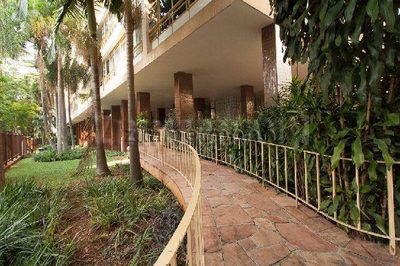 Loteamento e Condomínio, 470 m² - Foto 2