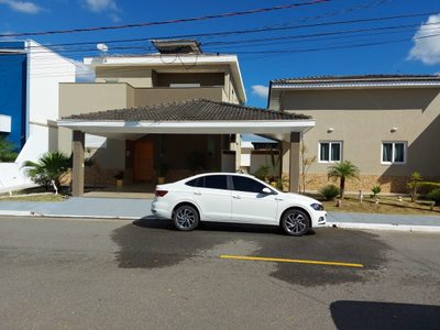 Sobrado, 4 quartos, 459 m² - Foto 1