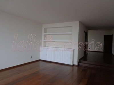 Apartamento, 3 quartos, 220 m² - Foto 2