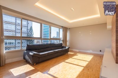 Apartamento, 3 quartos, 141 m² - Foto 2