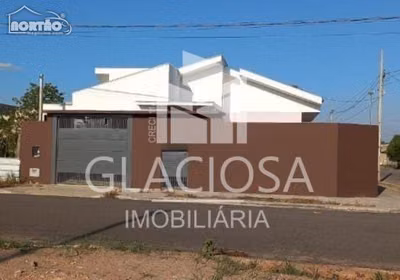 Casa, 2 quartos, 91 m² - Foto 1
