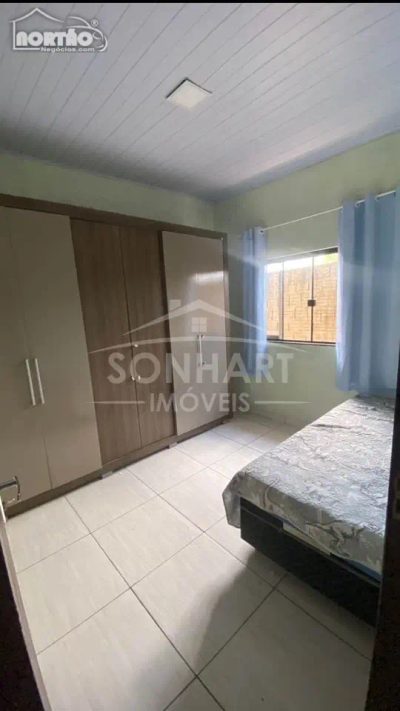 Casa, 3 quartos, 82 m² - Foto 2