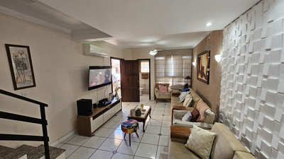 Casa, 4 quartos, 167 m² - Foto 1