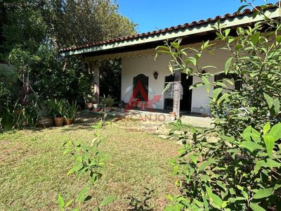 Casa, 4 quartos, 229 m² - Foto 2