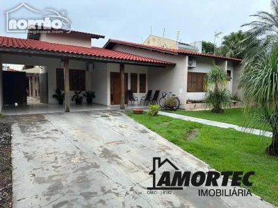 Casa, 4 quartos, 280 m² - Foto 1