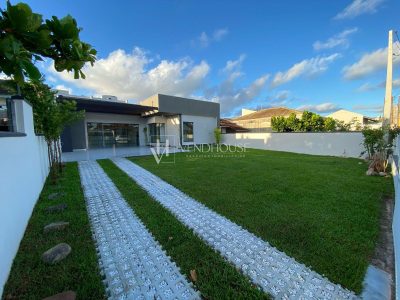 Casa, 3 quartos, 300 m² - Foto 1