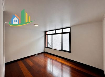 Casa, 3 quartos, 246 m² - Foto 4