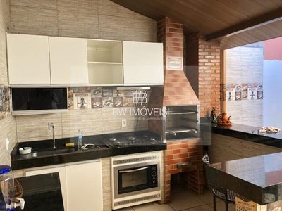 Casa, 3 quartos, 132 m² - Foto 1