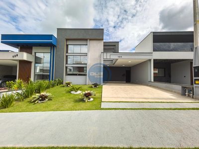 Casa, 3 quartos, 308 m² - Foto 1