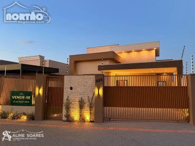 Casa, 4 quartos, 147 m² - Foto 2