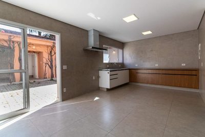 Casa, 3 quartos, 207 m² - Foto 3