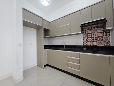 Apartamento, 2 quartos, 76 m² - Foto 2