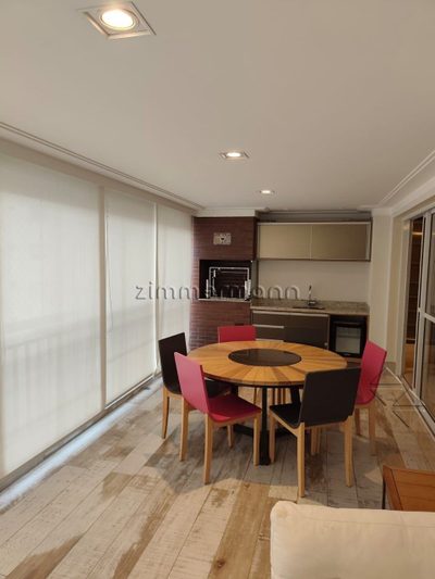 Apartamento, 3 quartos, 168 m² - Foto 1