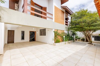 Casa, 4 quartos, 373 m² - Foto 1