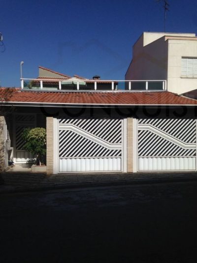 Casa, 3 quartos, 208 m² - Foto 1