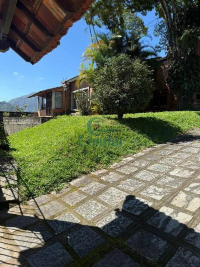 Casa, 5 quartos, 214 m² - Foto 2