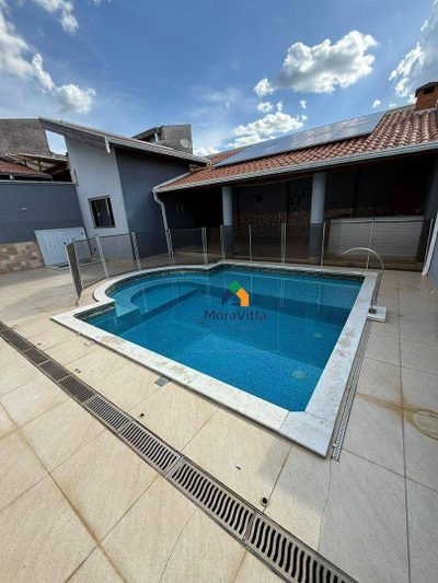 Casa, 3 quartos, 126 m² - Foto 1