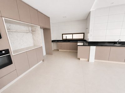 Sobrado, 4 quartos, 351 m² - Foto 3