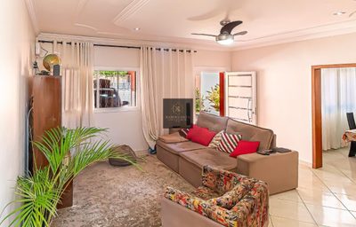 Sobrado, 3 quartos, 352 m² - Foto 2