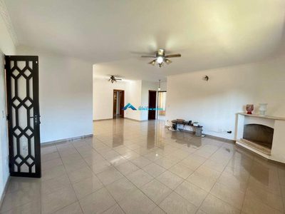 Casa, 3 quartos, 200 m² - Foto 4
